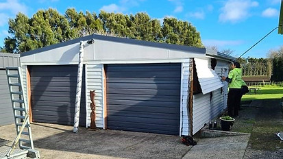 Shed before re-clad